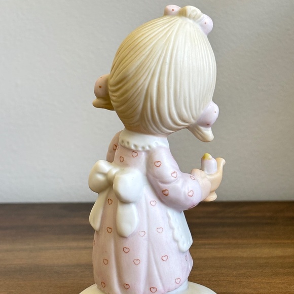 Precious Moments JESUS IS THE LIGHT Figurine 1978 Enesco E-1373/G ORIGINAL 21 - Picture 8 of 10